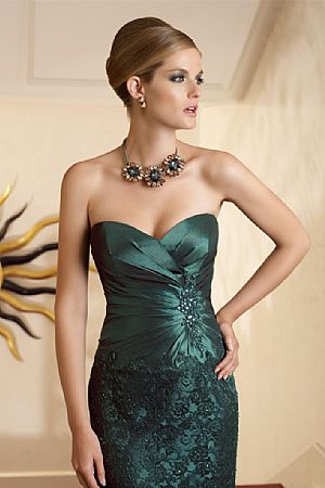 Hunter Green Ruched Applique Mother of The Bride Dresses