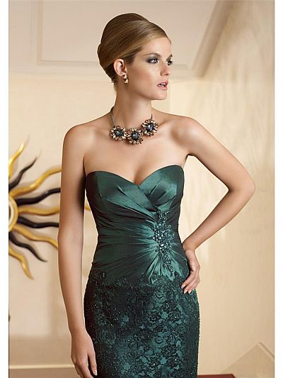 Hunter Green Ruched Applique Mother of The Bride Dresses