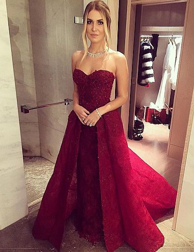 Sparkling Burgundy Prom Dress with Beading Appliques