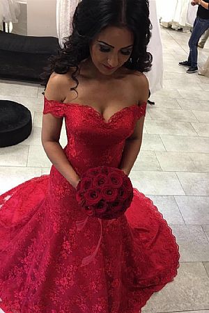 Sexy Red Lace Appliqued Mermaid Prom Gowns
