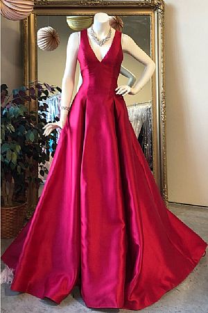 Deep V-Neck Pleated Burgundy Evening Dresses