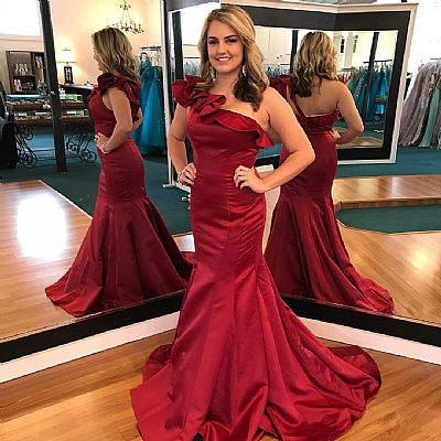 Gorgeous One Shoulder Burgundy Ruffled Evening Dresses