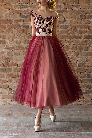 Tea Length Burgundy and Champagne Tulle Prom Dresses