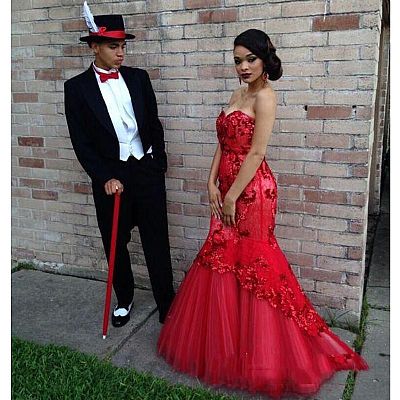 Shining Red Beaded Applique Mermaid Prom Dresses