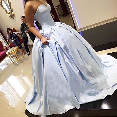 Light Blue Sweetheart Ball Gown Evening Dress