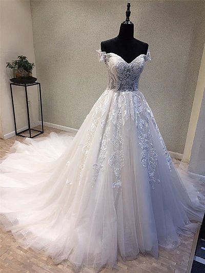 Princess Wedding Dress with Embroidery Beading Lace Applique