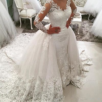 Stunning Lace Wedding Dresses with Removable Chapel Train