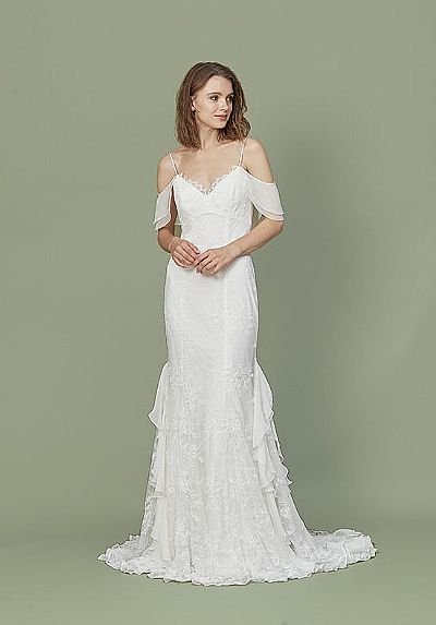Casual Beach Wedding Gowns with Spaghetti Straps