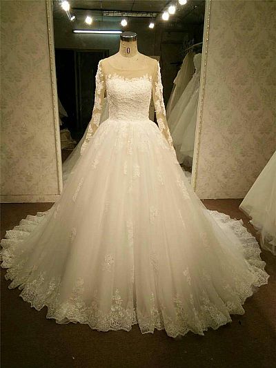 Long Sleeves Lace Wedding Gowns Sheer Back with Pearls