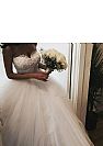 Romantic Sweetheart Fluffy Tulle Wedding Dress with Pearls