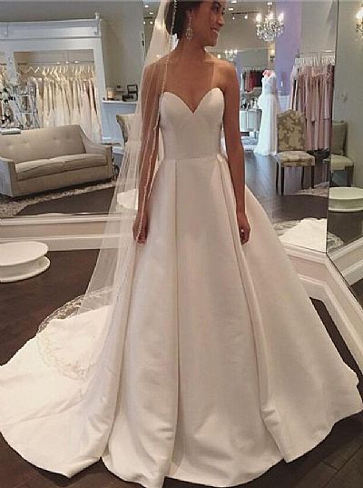 Simple Sweetheart Neckline Pleated Satin Wedding Dresses