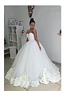 2018 Sweetheart Ball Gown Wedding Dresses with Flower