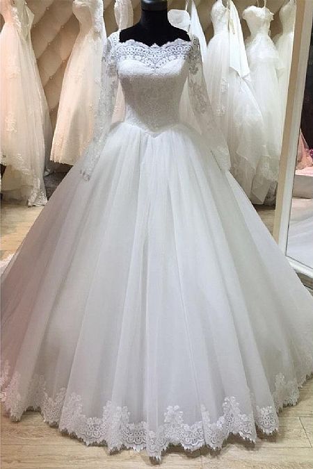 Princess Ball Gown Wedding Dresses with Long Sleeves