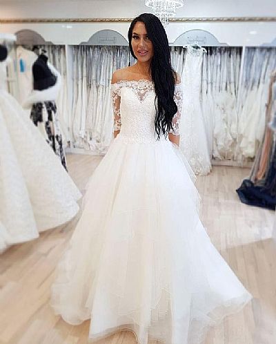 Romantic Bateau Wedding Dresses with Half Sleeves