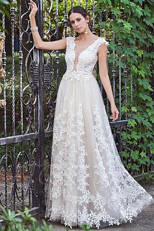Beautiful Plunging Neckline Backless Garden Wedding Dresses