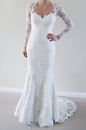 Simple and Elegant Lace Wedding Dress with Long Sleeves