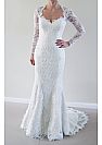 Simple and Elegant Lace Wedding Dress with Long Sleeves