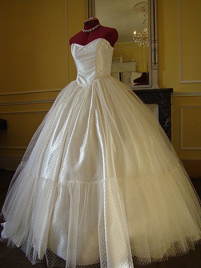Princess Dotted Tulle Ball Gown Wedding Dress
