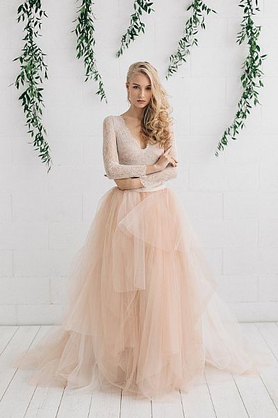 Puffy Champagne Tulle Wedding Dress with Ruffles