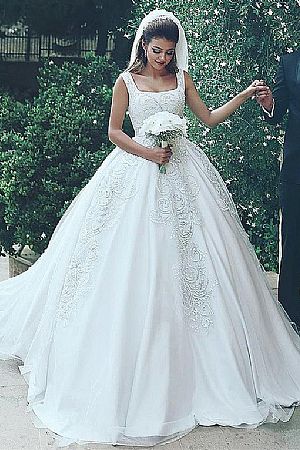 Gorgeous Embroidery Ball Gown Wedding Dress with Square Neckline