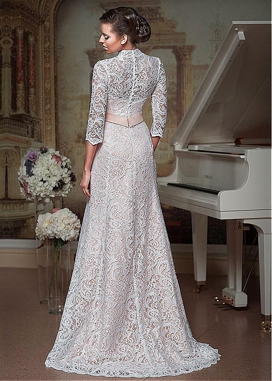 Vintage Lace Wedding Gowns with High Neckline & 3/4 Sleeves