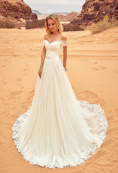 Simple and Pretty Wedding Dress with Off the shoulder Neckline