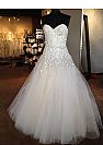 Sweetheart Neckline Floral Appliqued Beading Wedding Dresses