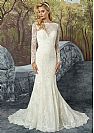 Exquisite Lace Appliqued Wedding Dress with Long Sleeves